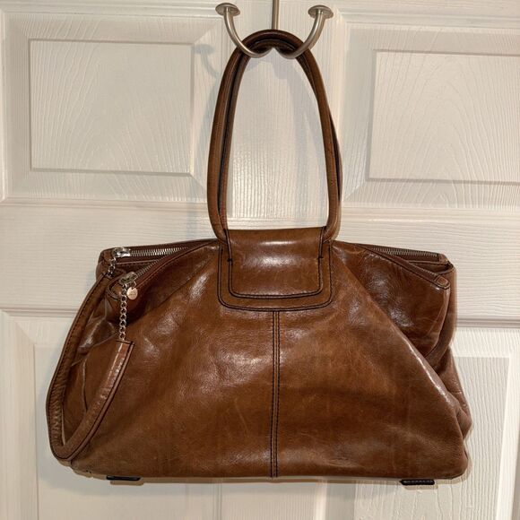 Hobo Sheila Tote Light Brown Satchel Bag Leather Double Handle/Zipper - Picture 1 of 6